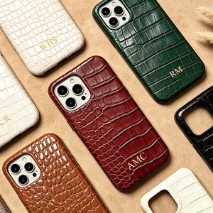 Personalized Crocodile Leather iPhone Case, Custom Phone Case Initials iPhone 18 17 16 Pro Max, Gift for him, Gift for Her