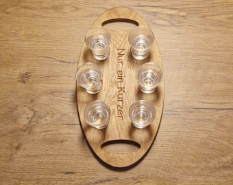 Personalisiert Schnapsbrett mit Gravur  – Eiche/Esche Tablett mit 6 Gläsern – Geschenk für Männer – Lustiges Trinkspiel – Vatertag Geschenk