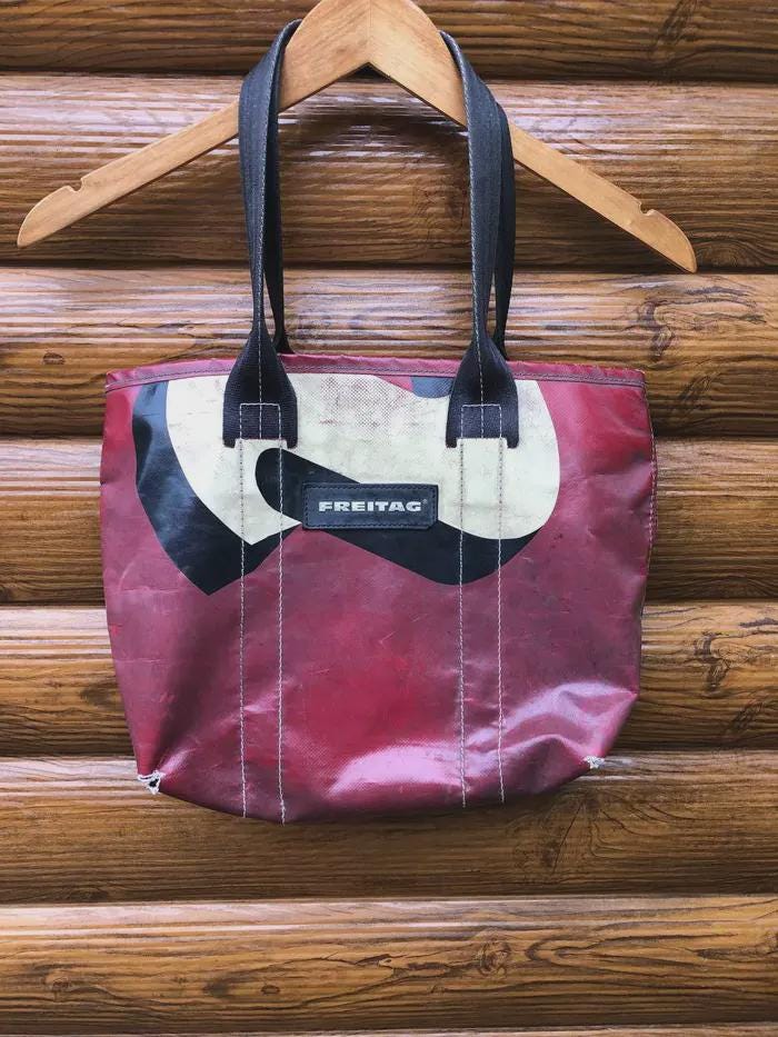 FREITAG 紫 ダッフルバッグ オンラインストア FREITAG 紫 ダッフルバッグ | FREITAG