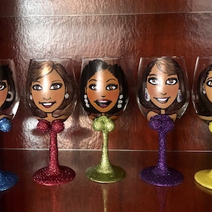 Diva Wine Glass, Hand painted