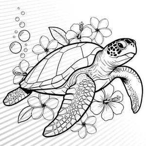 Könnte beinhalten: Eine schwarz-weiße Strichzeichnung einer Meeresschildkröte, die zwischen tropischen Hibiskus- und Plumeria-Blüten schwimmt. Das Design zeigt einen detaillierten Schildkrötenpanzer, texturierte Flossen und aufsteigende Luftblasen.