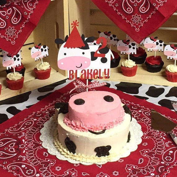 Topper de gâteau de vache 2ème anniversaire, anniversaire de garçon de  pièce maîtresse de ferme 2, décor de table de fête de basse-cour,  décorations de deuxième anniversaire de vache 11A 