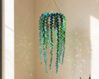 Atrapasueños de cristal con cuentas para plantas / Decoración bohemia para colgar en la ventana / Atrapasueños hecho a mano / Regalo atrapasueños arcoíris