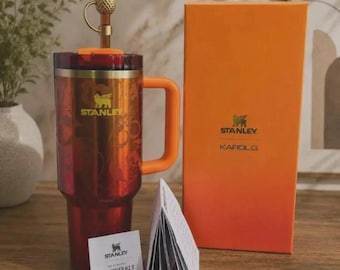 Stanley x KAROL G 40 oz Quencher H2.0 FlowState Tumbler, Limited Edition Travel Mug, Stainless Steel Cup with Handle & Straw Gift for Her
