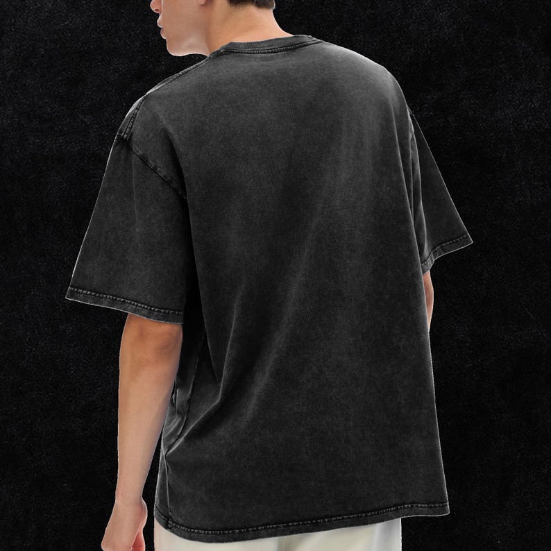 -shirt The Witcher Wild Hunt | Chemise The Witcher Howling Company, cadeau pour gamer fantastique, t-shirt oversize délavé à l'acide, streetwear grunge et gothique, image 4