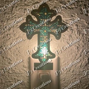 Luz de noche en forma de cruz: luz de noche cortada con láser (solo archivo digital)