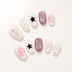 Minimalist Star Press On Nails, Sheer Pink and Mauve Short False Nails, Black Star Silver Stud Celestial Manicure Set