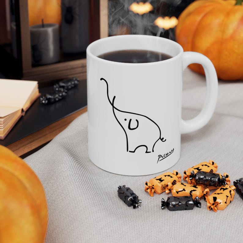 Tazza in ceramica minimalista con elefante, tazza da caffè artistica, decorazione zen per la casa. immagine 1