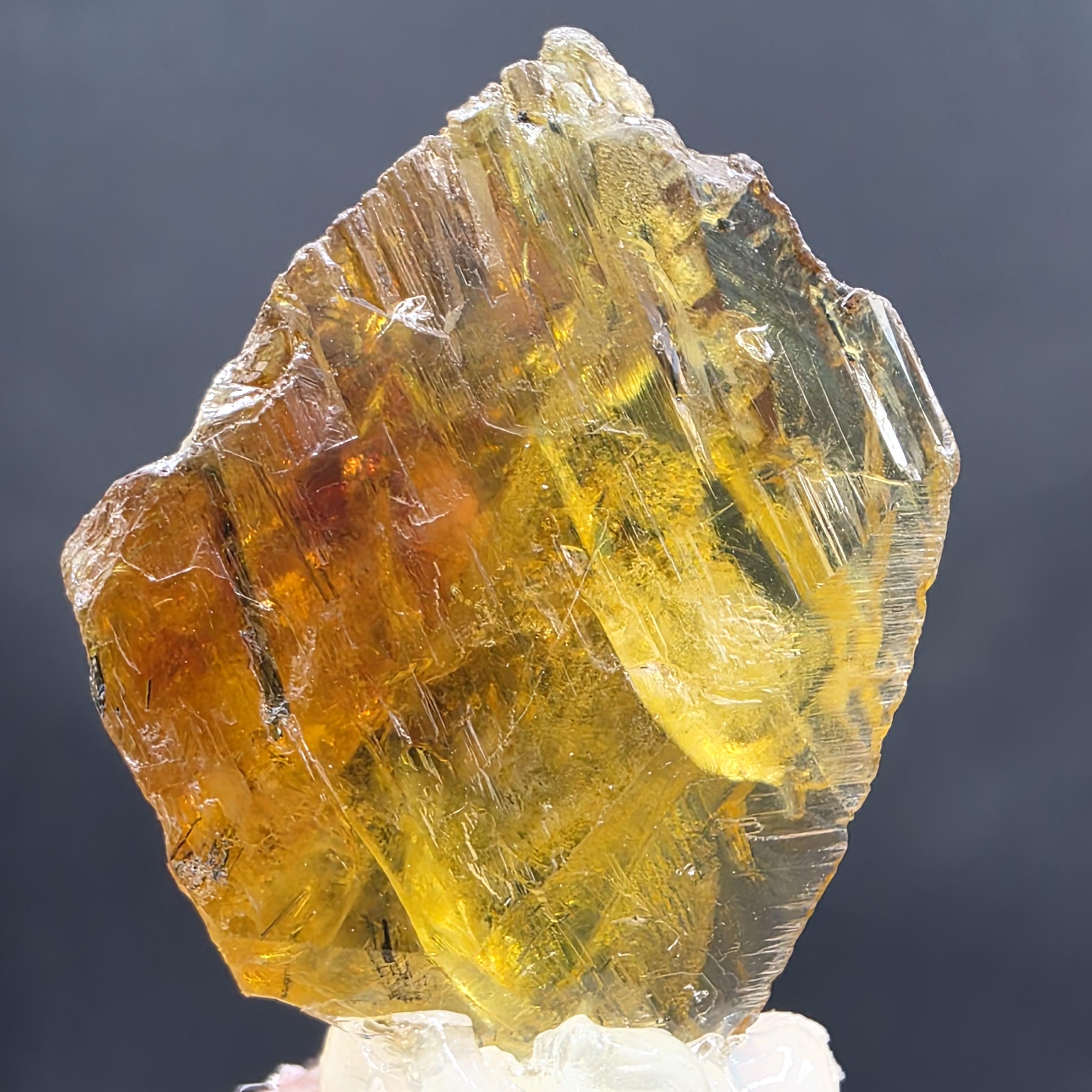 Pakistan Golden Sphene Crystal Rough Specimen 7g | Natural Gem Crystal | Collector Mineral | 24x22x12mm