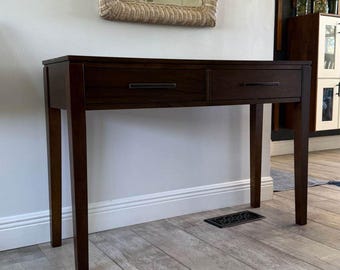 Moderner dunkler Holz Eingangstisch mit Schubladen