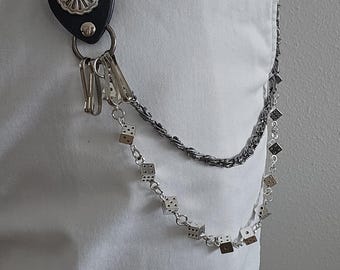 Cadena gótica para cartera con cruz, cadena plateada para pantalón con forma de daga, cadena para vaqueros estilo punk rock, accesorio de cinturón de metal pesado, regalo de joyería vanguardista para moteros