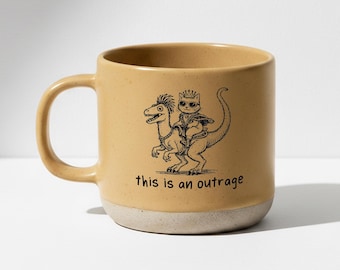 Tasse à café This Is An Outrage, cadeau Dungeon Crawler