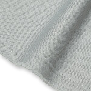 Interlock Knit Futterstoff 3 oz 70 Denier Leichtes Stretch Polyester Schüttgut zum Nähen von Kleidung, Accessoires, Dekor und Silber