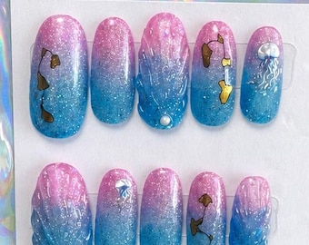 Unghie finte a forma di conchiglia di sirena e medusa, effetto ombré glitter oceano, unghie finte a forma di bara rosa e blu