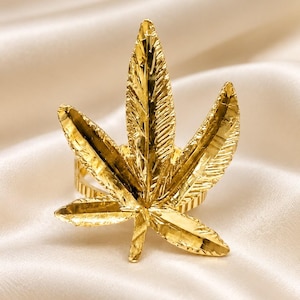 Ring van 10 karaats geelgoud met cannabisbladmotief, statement ring met diamantgeslepen marihuanablad, robuuste herenring met gesplitste band, maat 9,5, hiphop sieraden