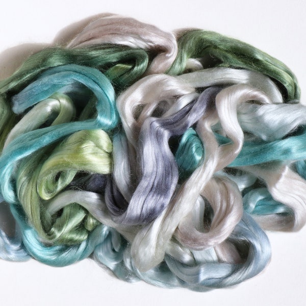 Hand dyed mulberry (cultivated) silk combed top/roving for spinning, 20 grams, felting, silk paper making/silk fusion, luxury Bombyx sliver