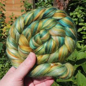 Here Comes The Sun specialblandad kammad topp: 100 g merinoull, mullbärssilke, bambu, tencel-roving bild 3