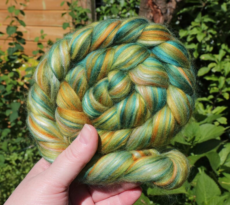 Here Comes The Sun specialblandad kammad topp: 100 g merinoull, mullbärssilke, bambu, tencel-roving bild 3