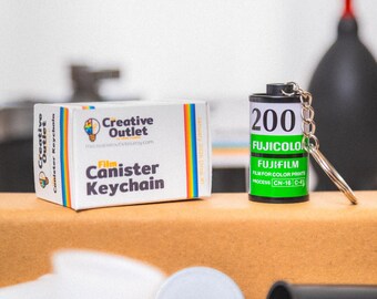 Fujicolor 200 35mm Film Canister Keychain w/Custom-Made Film Box