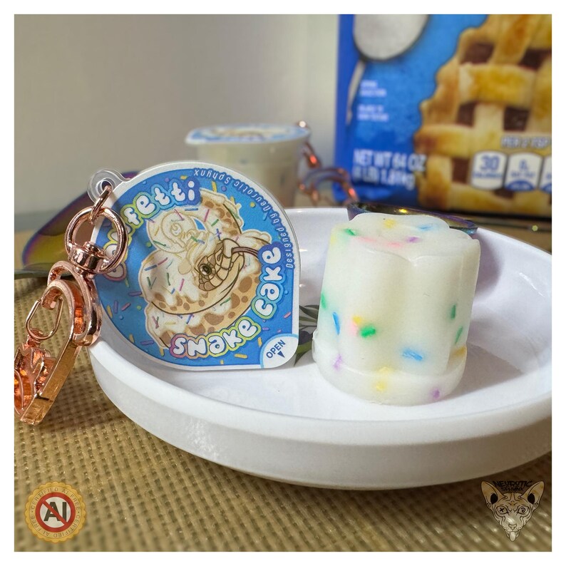 Llavero antiestrés con forma de taza de pudín de confeti imagen 4