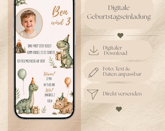Puede incluir: Una pantalla de smartphone que muestra una invitación de cumpleaños digital con temática de dinosaurios. La invitación incluye la foto de un niño, el texto Ben wird 3 e ilustraciones de dinosaurios, un volcán, globos y regalos.