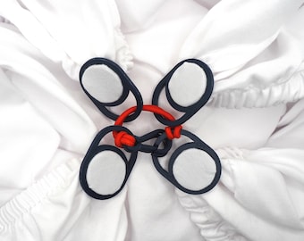 TangleTags Fitted Sheet Tangle Preventer | Dryer Safe Laundry Clips