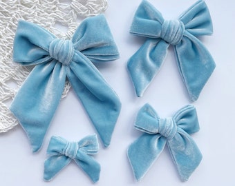Blue Velvet Bow, Easter Velvet hair bow, Light Blue Velvet Bow, Large Sky Blue Velvet Bow, Easter Spring Bow, Disney Cinderella Velvet Bow