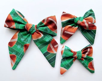 Football Bow, Game Day Bow, College NFL Team Bow, Team Spirit Bow, Cheerleader Bow, Cheerleading Bow, Touchdown Bow, Large Hair Bow, School
