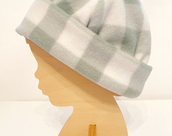 PLUSH GREY BIG PLAID SLOUCHY HAT WITHMOONS Plaid Check Pattern Ear Flap Cap Trapper Hat  main image 3