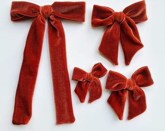 Pumpkin Orange Velvet bow,  Burnt Orange Thanksgiving Long Tail Velvet Bow, pumpkin pie bow, fall autumn velvet bow, Halloween Harvest bow