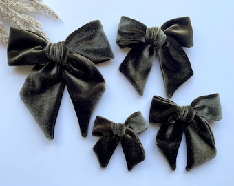 Olive Sage Green Velvet bow,  Thanksgiving Green velvet Bow, fall autumn pumpkin olive velvet bow, green Christmas bow, Christmas velvet bow