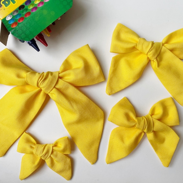 Yellow Solid Hair Bow, Yellow Cotton Bow, School Uniform Yellow Bow, Large Yellow Bow, Solid Pigtail Bows, Scrunchie, Back to School, gold