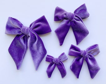 Purple Velvet Bow, Christmas Velvet hair bow, Purple Velvet Bow, Large Indigo Velvet Bow, Christmas Purple Bow, Purple Violet Headband Clip