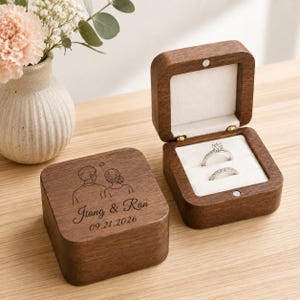 Personalized Wooden Ring Box, Engraved Couple Jewelry Box, Custom Names and Date Ring Holder, Anniversary Wedding Engagement Gift for Couple