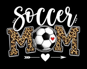 Fotbollsmamma PNG, matchdagströja, leopardbollkonst, fotbollslagsförälder, transparent bakgrund