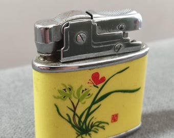 Vintage Sunflower Lighter Yellow Floral Enamel - Mint Condition -Working