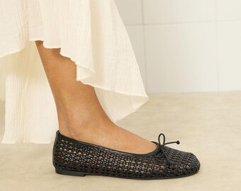 Black Handwoven Brown Ballet Flats – Woven Leather Look Women’s Flats – Elegant Slip-On Shoes