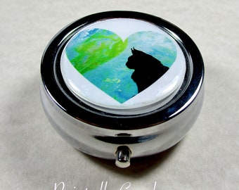 Cat Lover Pillbox, Cat Pill Box, Cat Heart Gifts, Cat Gifts, Cat Mom Gifts, Cat Lover Gifts, Cat Lady Gifts, Gifts with Cat
