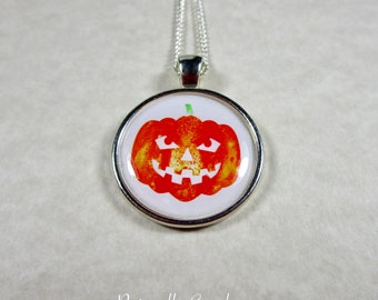 Jack-O-Lantern Pendant, Halloween Pendant, Jack-o-Lantern Necklace, Halloween Necklace, Pumpkin Pendant, Pumpkin Necklace, Halloween Gifts