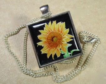 Sunflower Pendant, Sunflower Necklace, Sunflower Jewelry, Sunflower Gifts, Flower Pendant, Flower Jewelry, Flower Necklace, Kids Jewelry