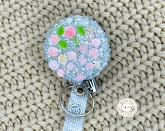 Porta badge a forma di rosa floreale / Clip porta badge pastello kawaii / Accessorio floreale retrattile