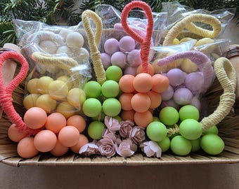 Saponi artigianali a forma di uva con cordino / Bomboniere per matrimoni e baby shower