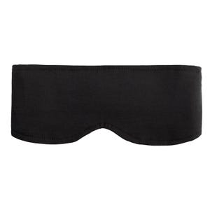 K&ouml;nnte beinhalten: Eine einfarbige schwarze Schlafmaske mit gebogenem Unterrand. Die Maske besteht aus einem weichen Material und ist so konzipiert, dass sie Licht blockiert. Die Maske ist ein einzelnes Stoffst&uuml;ck mit gen&auml;hten Kanten.