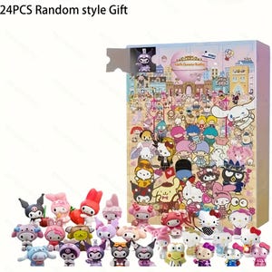 Pu&ograve; includere: Un set di 24 figurine di plastica colorate con personaggi del marchio Sanrio. I personaggi includono Hello Kitty, My Melody e Kuromi. Le figurine sono confezionate in una scatola con un'immagine dei personaggi su di essa. La scatola include anche il testo "Sanrio Character Ranking".