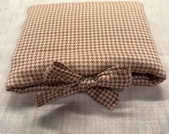 Lightweight Book Sleeve with Bow