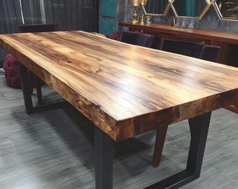Drewniany stół jadalny, rustykalny stół w stylu wiejskim, stół kuchenny, ręcznie robiony stół, stół z meblami z naturalnego drewna