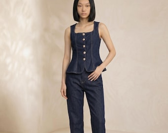 Conjunto de chaleco vaquero de corte esculpido y jeans acampanados / Detalle de botones vintage / Conjunto informal de dos piezas estilo streetwear