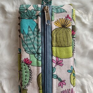 4.5" Mini Cactus Expandable Zip Pouch - Trinket Bag