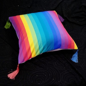 18&quot; Rainbow Tassel Pillow Cover