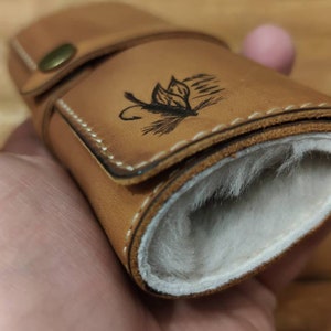 Cartera de cuero personalizada para pesca con mosca con piel de oveja - carteras de pesca - regalo para pescadores - bolsa para moscas - regalos para pesca con mosca
